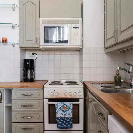 Vintage 1br In Kamppi With Perfect Location Apartamento